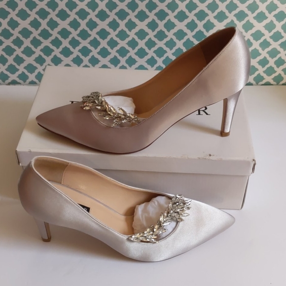 Silver with CZ's work across front - Picture 6 of 7